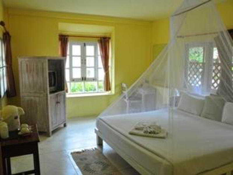 Baan Rajdamnern Hua Hin Hotel Exterior photo