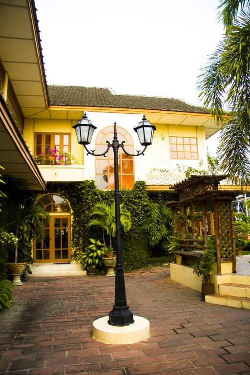 Baan Rajdamnern Hua Hin Hotel Exterior photo